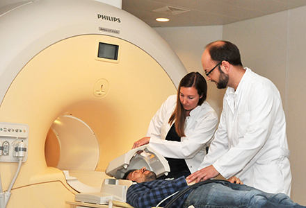 Bergmannsheil-neurotechgate Bruecher Ap Foto 3T-MRT-Scanner